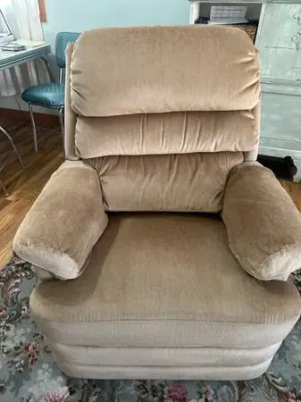 Lazyboy Large Beige Rocking Recliner w/ arm covers
