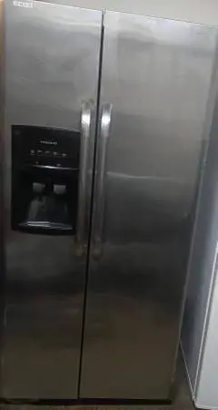 🚚 Stainless steel refrigerator + local delivery MKE Co RAC Co & more