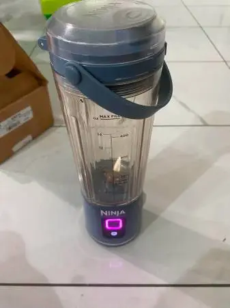 Ninja Blast Portable Rechargeable Blender 16oz BC151BK – USB-C Persona
