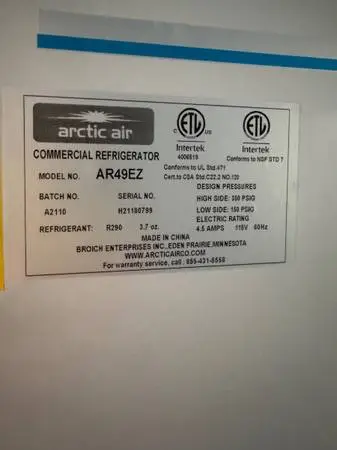 2 Door commercial cooler