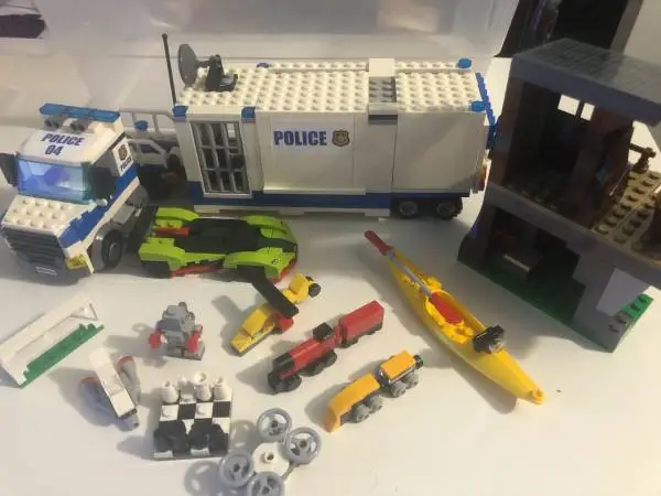 LEGO City Mobile Command Police Truck, House & Advent Micro-Builds Bundle; Legos