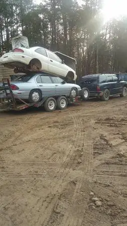 Junk vehicles... $$$ On the spot.
