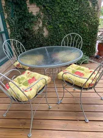 Mid-Century Modern Wrought Iron Patio Table/4 Chairs-Includes Cushions