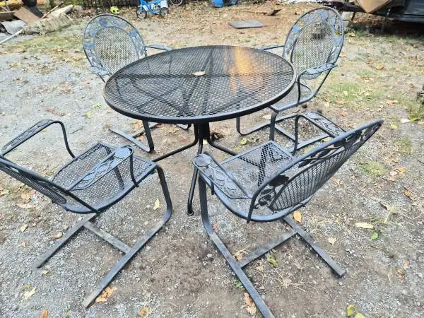 Patio Set 4 Rockers Table Set Extra Heavy Wrought Iron