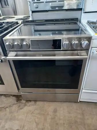 LG STUDIO  Induction electric Glass Slide in stove