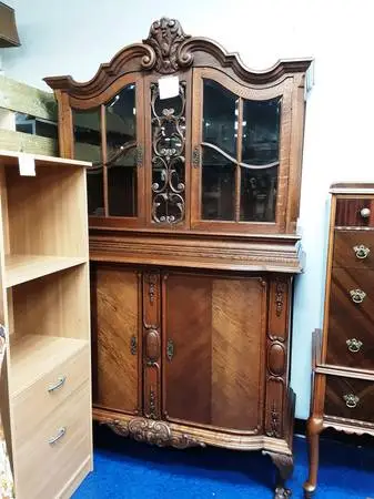 China lighted Hutch  4111