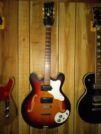 1967 Mosrite Celebrity mk 3