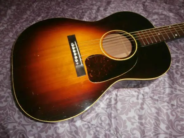 1944 Gibson LG-2 Banner vintage acoustic guitar REDUCED