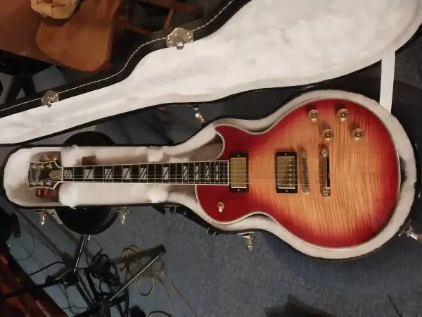 2005 GIBSON LES PAUL SUPREME