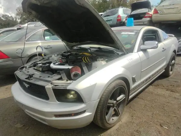 2005 FORD MUSTANG 4.0L COUPE