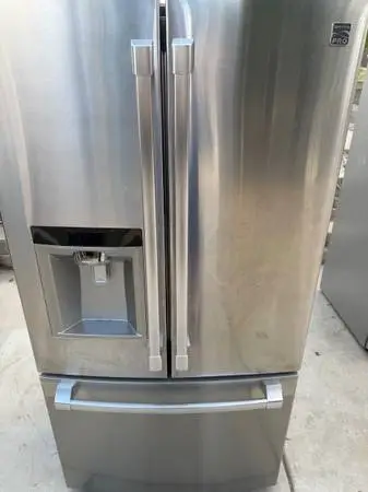 Kenmore pro counter depth refrigerator delivered