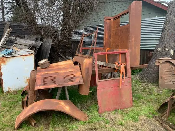 20’s Dodge Brothers truck cab , very nice doors, fenders TITLE rat rod