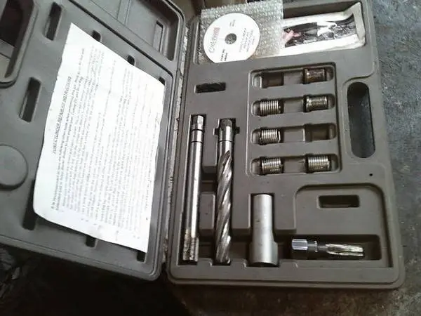 FORD TRITON SPARK PLUG REPAIR KIT