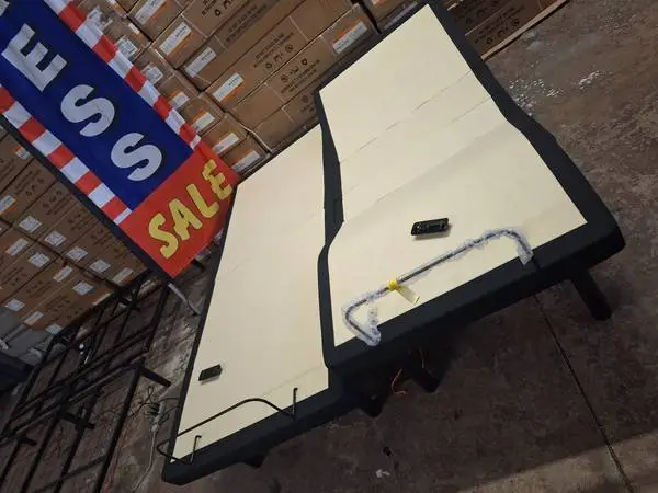 CALIFORNIA KING SEALY EASE  ADJUSTABLE BED BASE W/ 2 YEAR WARRANTY