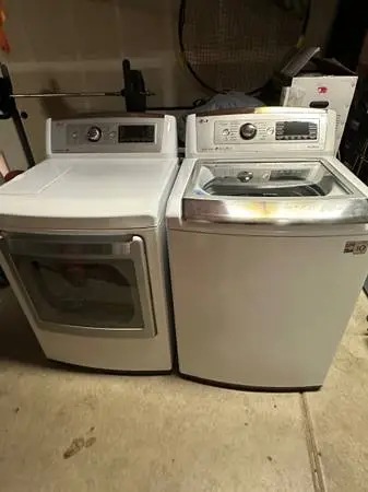 LG Washer & Gas Dryer Ultra Large Capacity