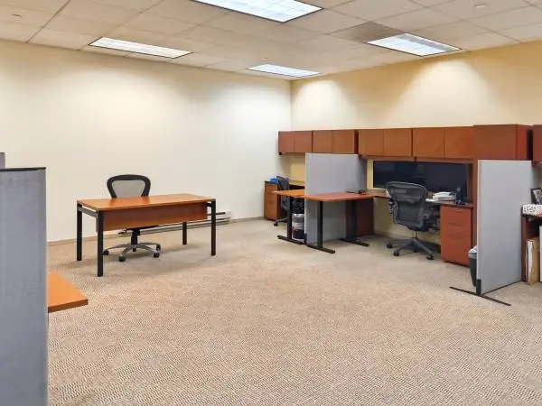 Distraction-free coworking for quiet productivity