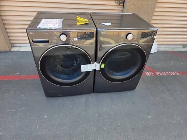 LG thinQ Front Load Washer And Gas Dryer