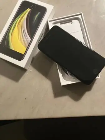 iPhone SE(2nd gen)