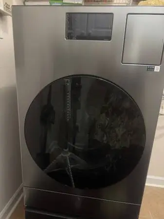 Samsung All-in-One Washer Dryer Combo (AI Home / Brushed Black)