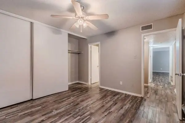 Open availability on all floorplans! $$ HUGE rent specials! $599 M IN!