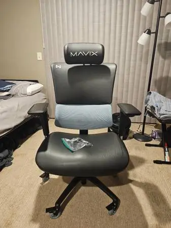 mavix m9 office/gaming chair