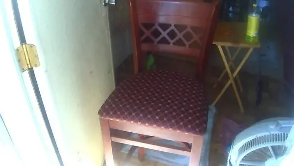 4 30in. bar stools padded like new