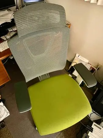 Autonomous ergonomic chair (ergochair pro)