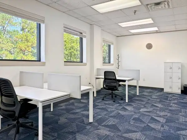 Coworking | Quiet desks for deep focus