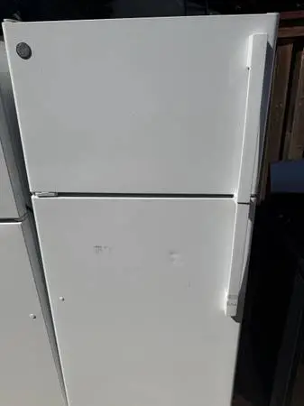 GE refrigerator delivered