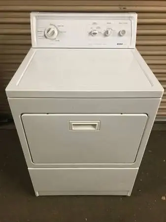 Kenmore Super capacity Gas dryer in excellent working condition