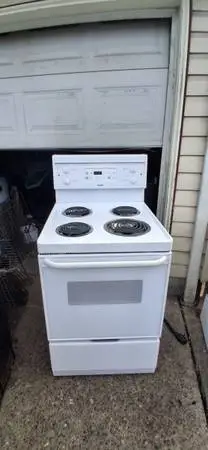20 Kenmore Apartment size Range (Stove/Oven) - Can deliver