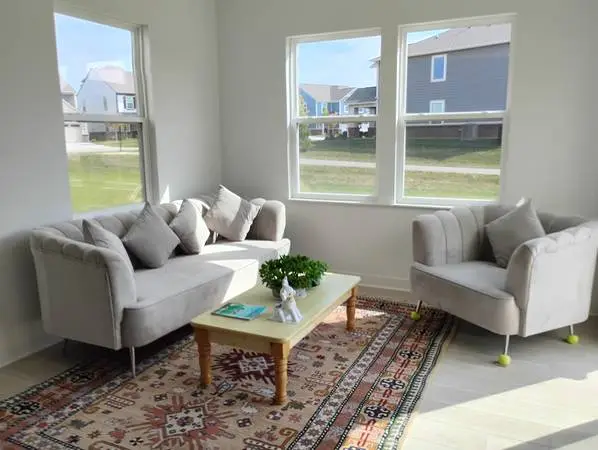 Glam Sunroom Set: Scallop Velvet Sofa & Chair + Wood Table – $725 OBO