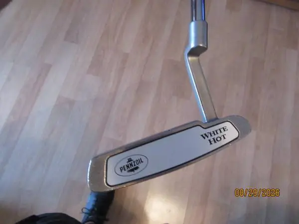 Really Nice Odyssey White Hot Putter with SuperStroke Grip