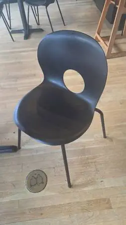 4 Black Chairs