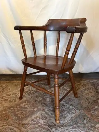 Vintage Solid Captains Chair - Cozy Size! 24 wide x 21 deep