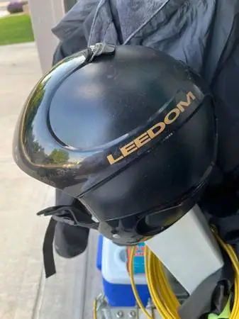 Leedom ski helmet, With Adjustable Air Flow