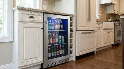 Under Counter Wine & Beverage Refrigerator