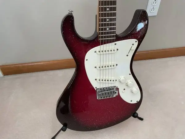 Danelectro(1999)*NEW PRICE *