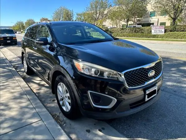 2018 Kia Sorrento LX