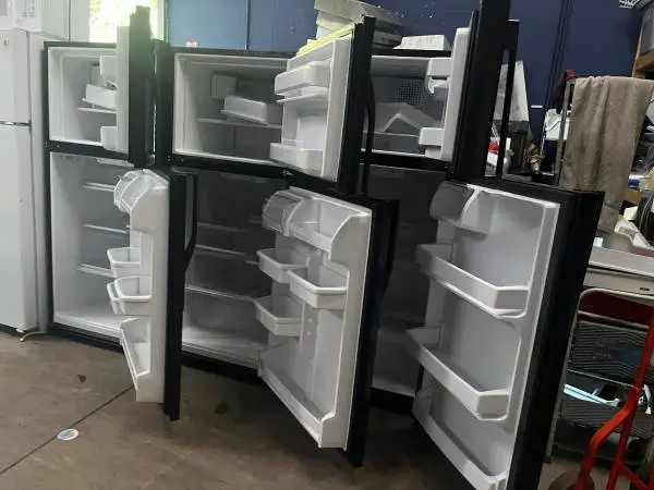 Black Top And Bottom refrigerators