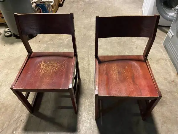 16 wood chair in good condition