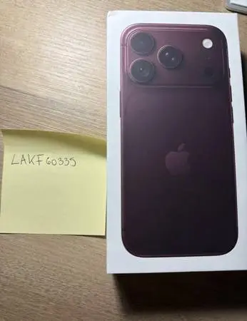 iPhone 18 Pro Burgundy 1 TB Unlocked
