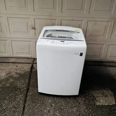 Item: LG 4.5 Cu. Ft. High-Efficiency Top-Load Washer (Model: