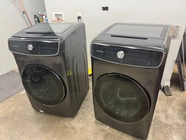 Samsung Washer & Dryer With Flex-Wash & Flex-Dry