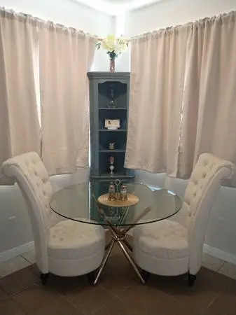 DINING SET