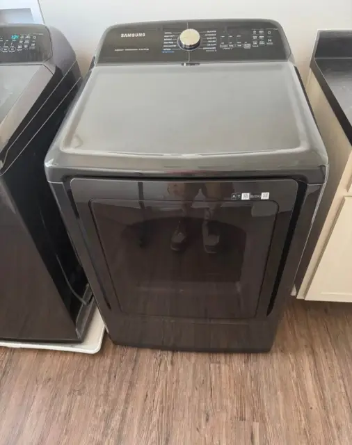 Sumsung washer and dryer