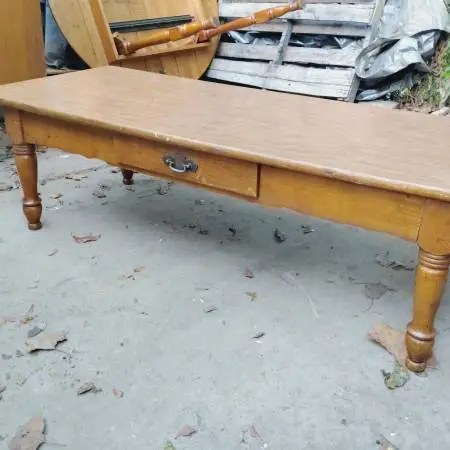 Coffee table, low rise, 1 drawer, wood, $10