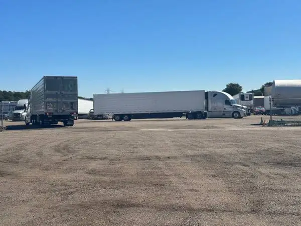 CDL Class A Drivers Needed/Dedicated Freight