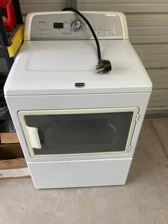 #64 Nice Maytag Electric Dryer
