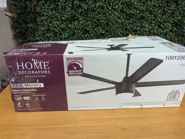 Indoor 52 in ceiling fan 🆕!